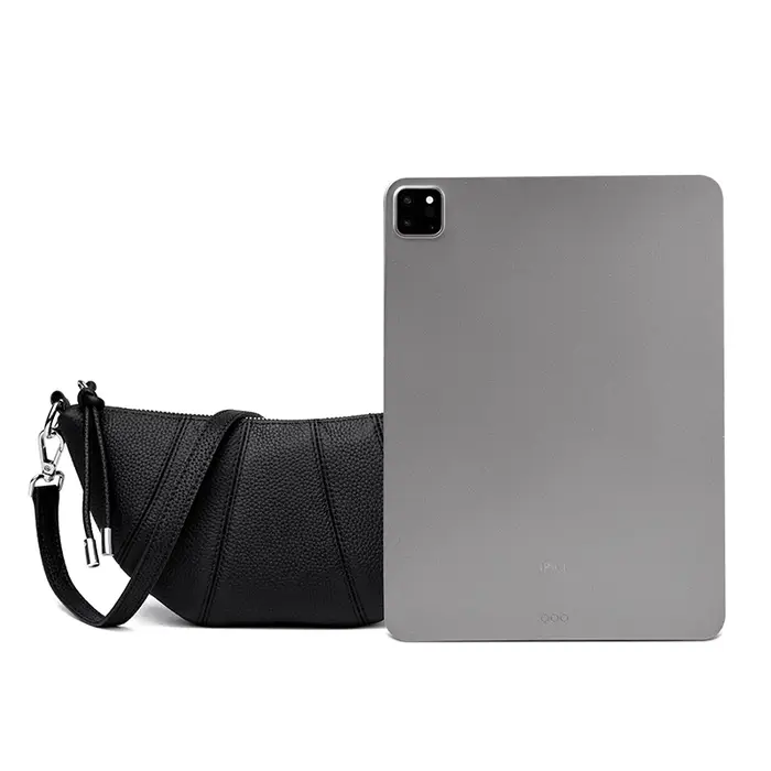 Mini sac à main en forme de corne de vache pour femmes