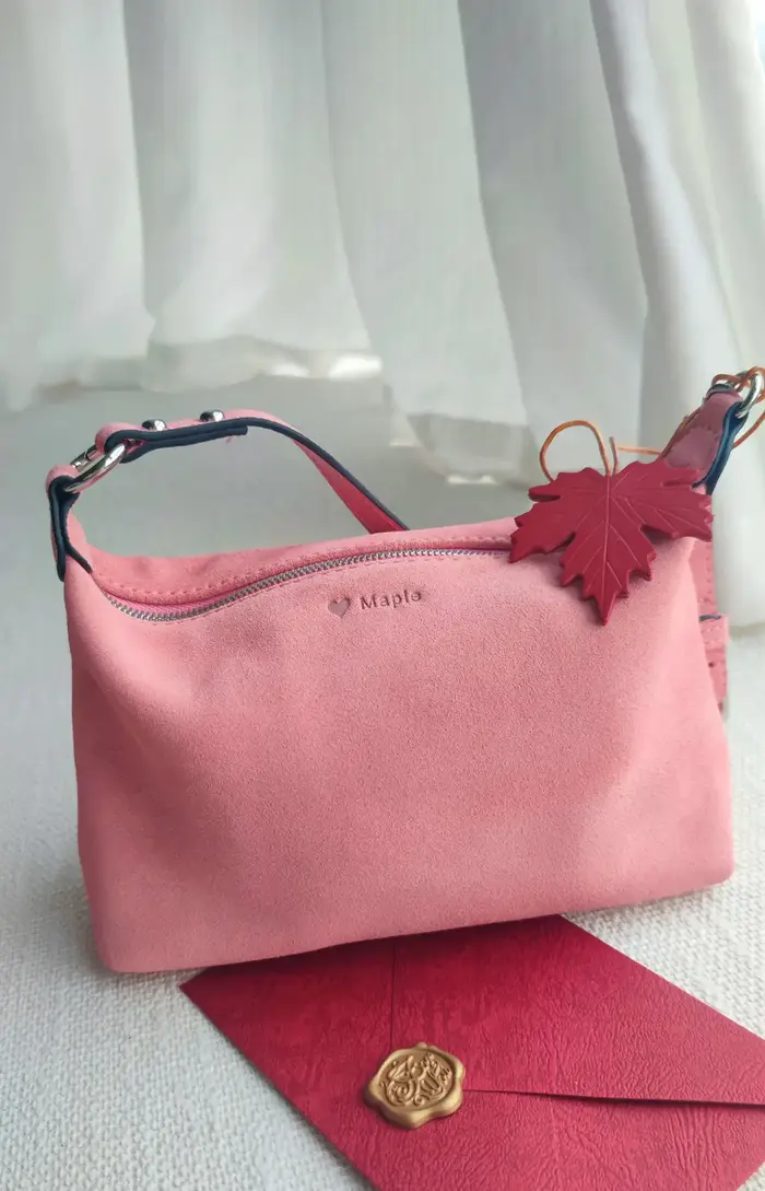 Sac Hobo en érable et daim rose pour femme