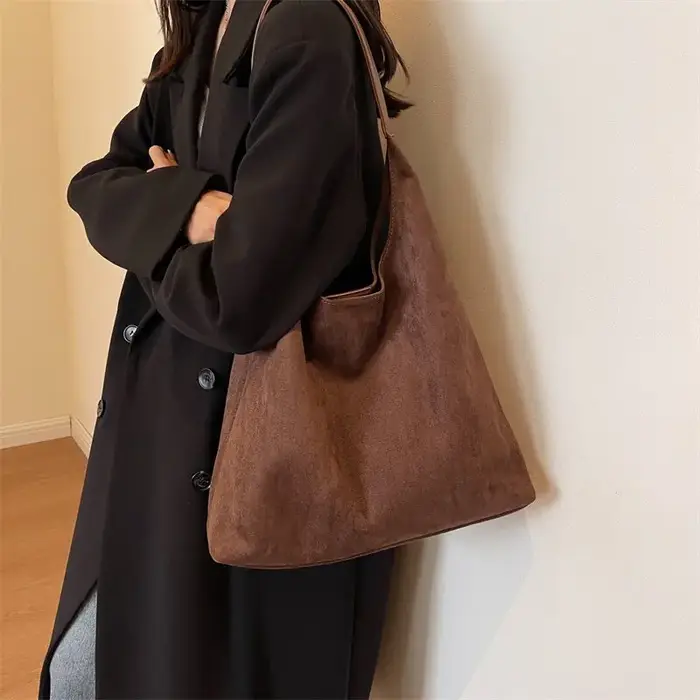 Sac à main rétro en faux daim givré pour femme