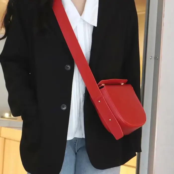 Femmes Vintage Rouge Sacs de Messager De Couleur Unie Dames Selle