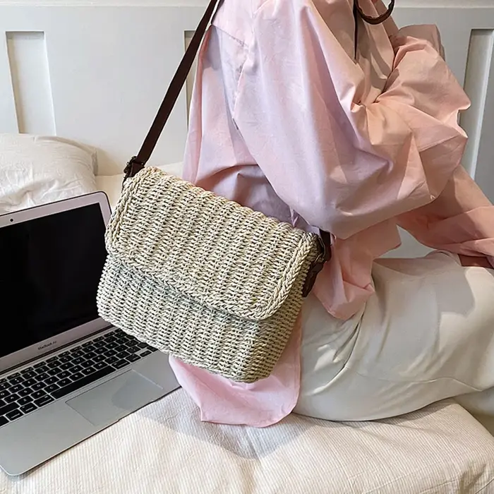 Sac à main en raphia pour femmes