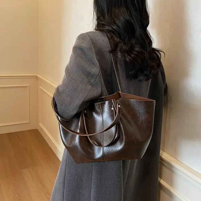 Sac fourre-tout en cuir souple pour femme