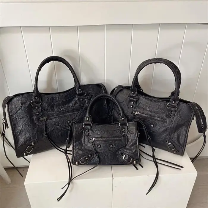 Sac à bandoulière Rivet Biker style Hot Girl rétro, sac à main oreiller haut de gamme français, sac