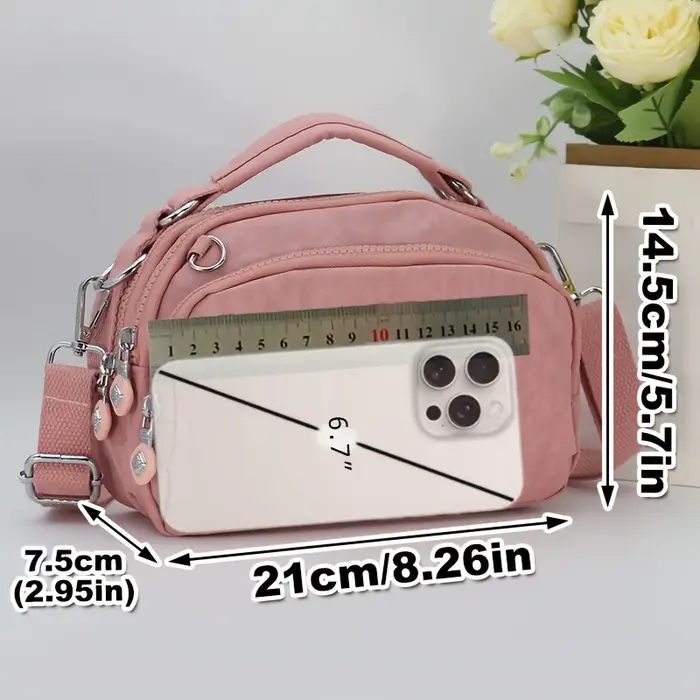 Sac à bandoulière en nylon multi-poches pour femme, sac à main à la mode avec bandoulière amovible.