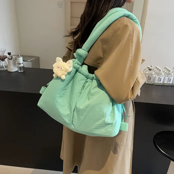 Sac fourre-tout matelassé léger