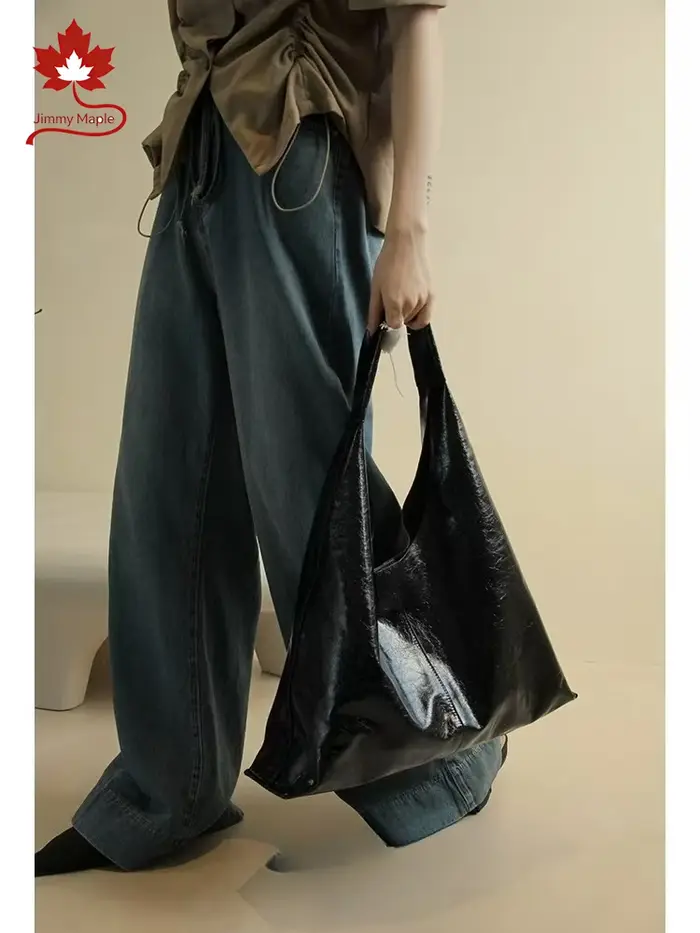Nouveau Style européen et américain grand fourre-tout décontracté couleur argent brillant cireux cuir de vache femmes aisselle sac à bandoulière sac à main de loisirs