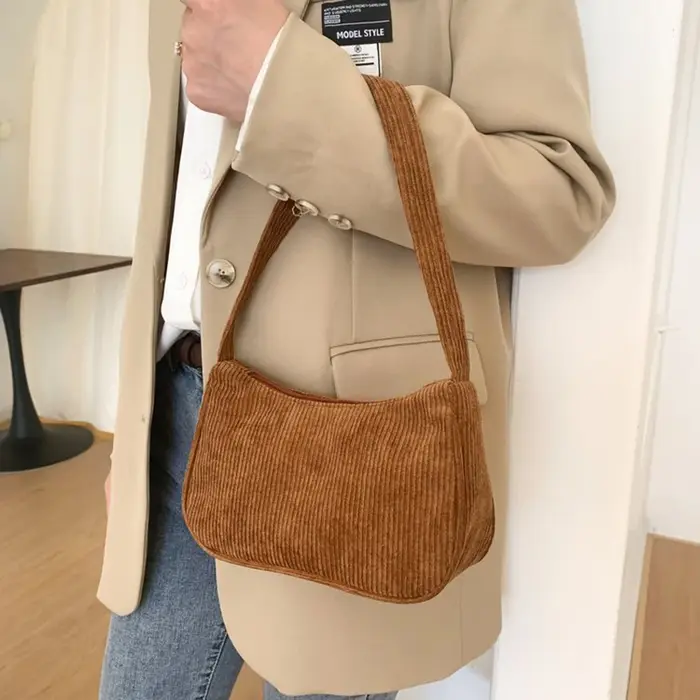 Sac sous les bras demi-lune rétro pour femme