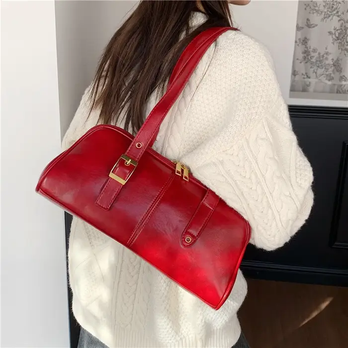 Grands sacs à bandoulière d'affaires pour femmes