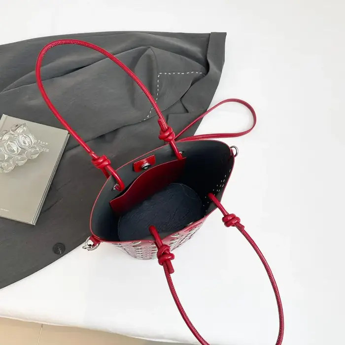 Rivet Design seau sac à bandoulière pour femmes 7 couleurs Pu cuir sac à main sous les bras sac mode décontracté 2 ensemble fourre-tout dame sac de trajet