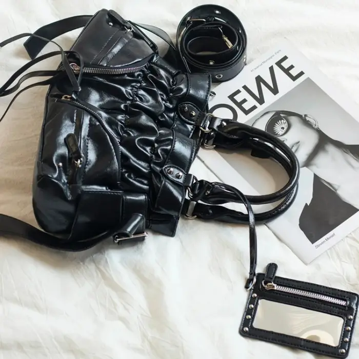 Sac de moto à rivets haut de gamme pour femmes