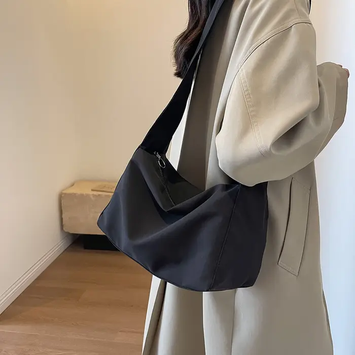 Femmes sac nouveau seau en Nylon mode solide fermeture éclair Portable Hobos sac à bandoulière sacs à main