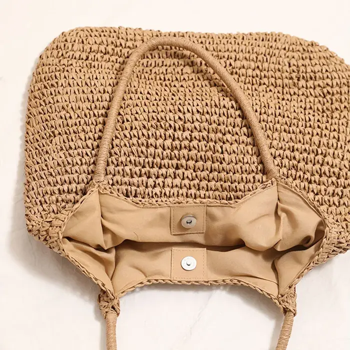 Sac fourre-tout en paille tressé tendance