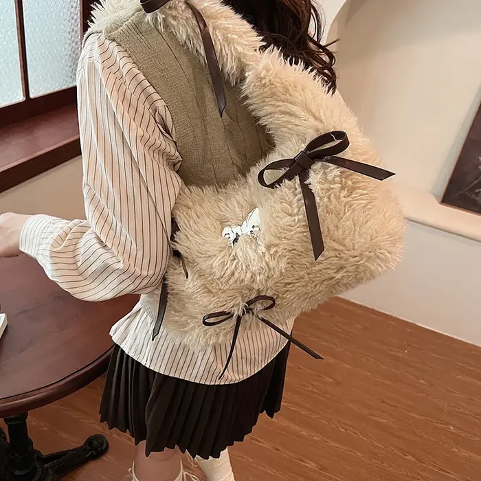  Sac à bandoulière en peluche tendance pour femmes