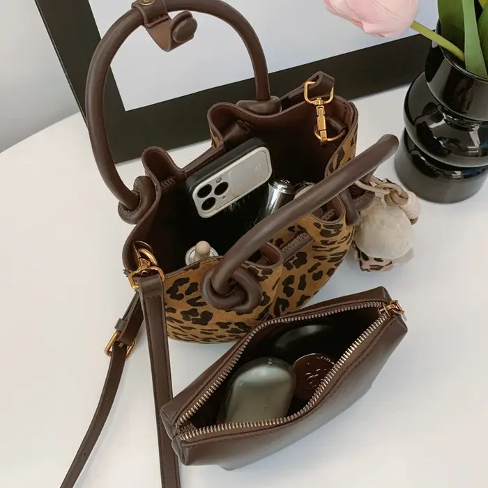Sac à main rétro en cuir NuSO k pour femme