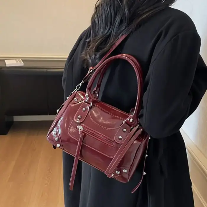 Sac sous le bras rétro punk tendance en cuir PU