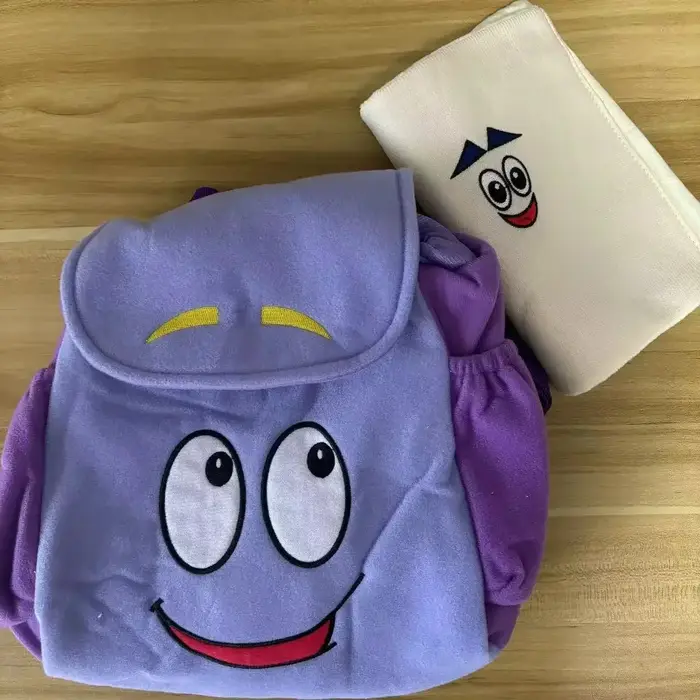 Sac à dos Kawaii Dora l'exploratrice avec une carte