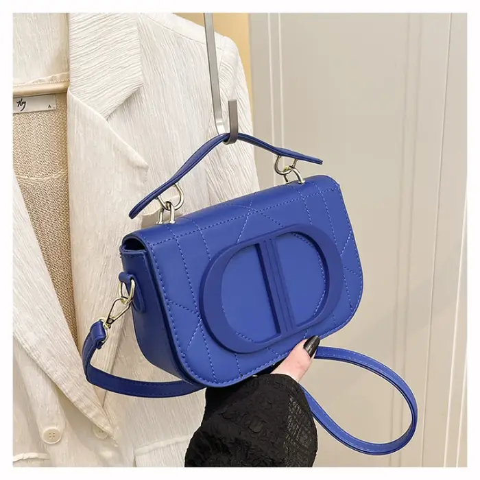Nouveau Sac Selle Printemps 2026 – Tendance Minimaliste Polyvalent Convertible en Sac Bandoulière ou