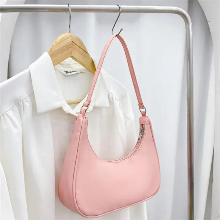 Sac à bandoulière à la mode pour femmes