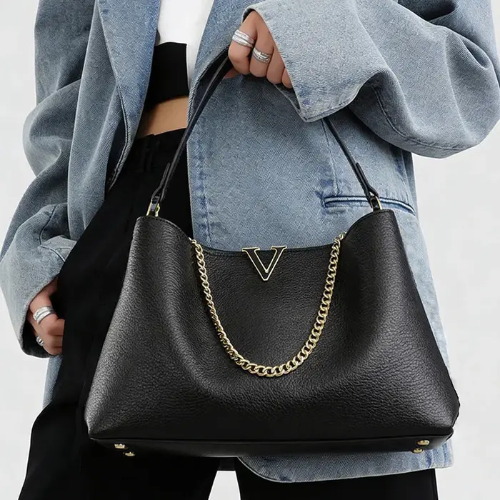 Sac fourre-tout élégant pour femme en cuir PU noir