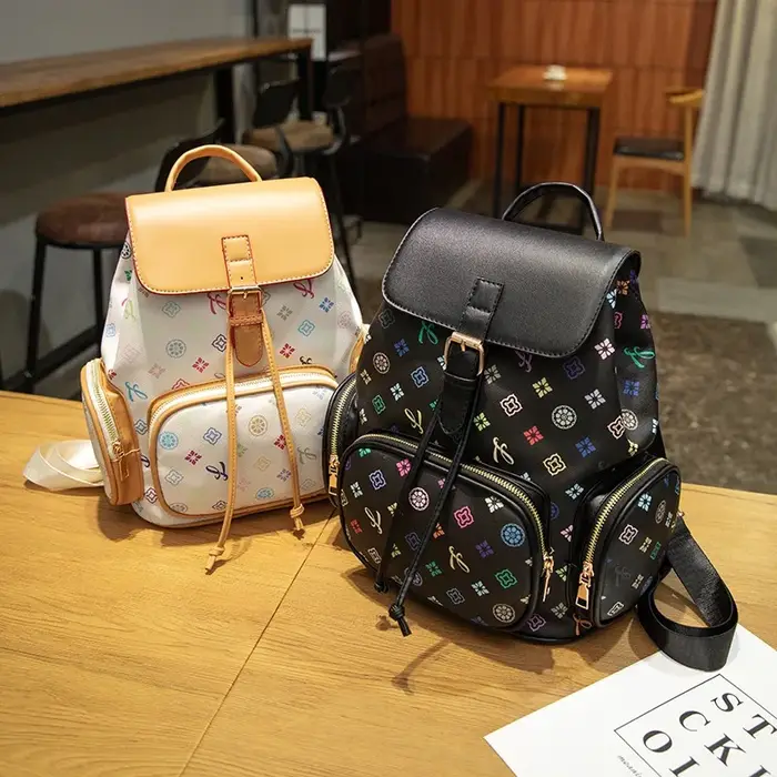 Sac à dos de luxe de styliste pour femmes
