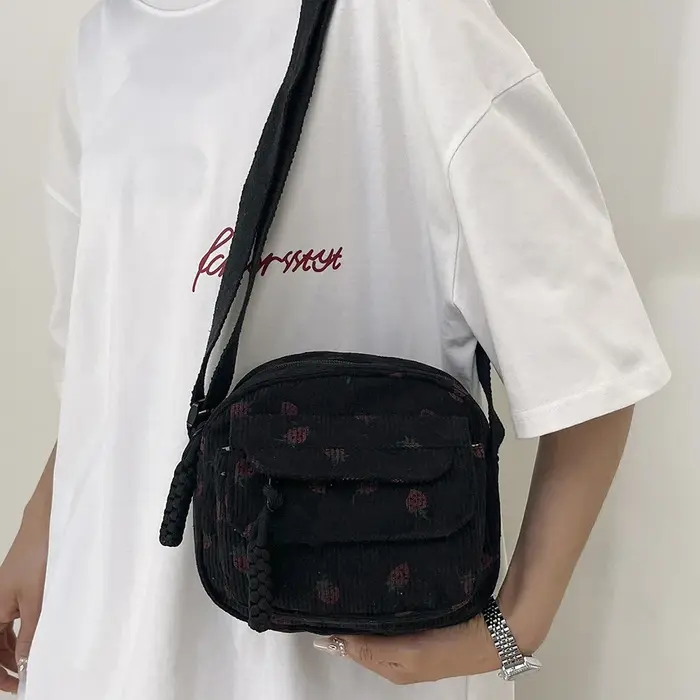 Mignon fraise sac à bandoulière décontracté fermeture éclair à la mode sac