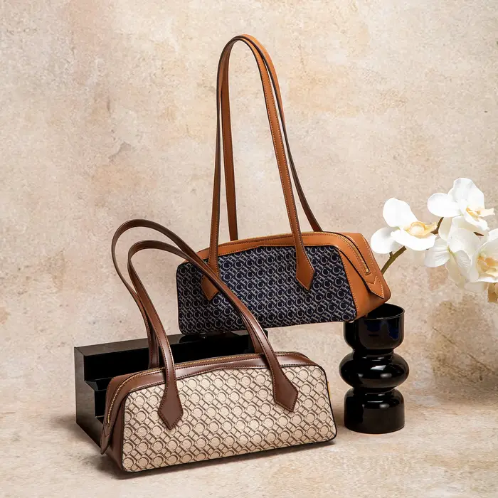 Les sangles ergonomiques en cuir à motifs artistiques combinent des sacs fourre-tout en cuir géométr