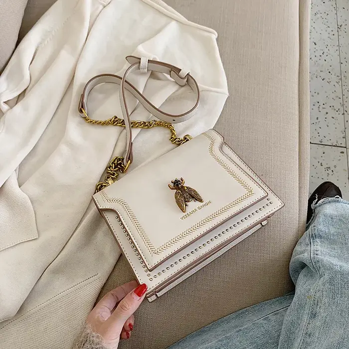 CGCBAG marque de luxe femmes sac à main 2024 nouveau rétro abeille femme sac à bandoulière Simple ha