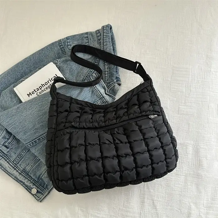 Nouveau sac à bandoulière matelassé pour femme