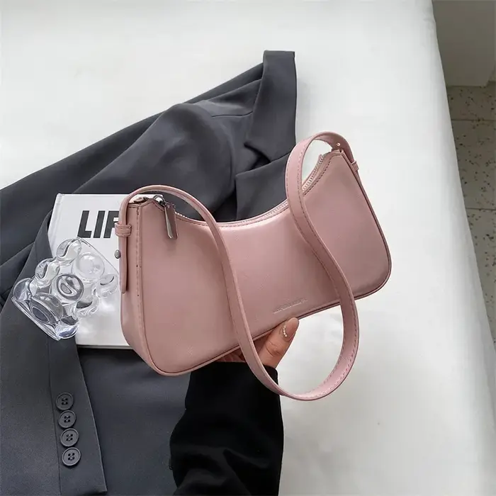 Petits sacs à bandoulière sous les bras mignons pour femmes