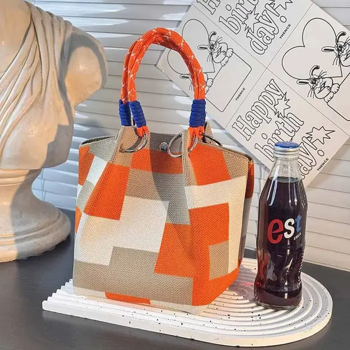 Sac seau tricoté pour femmes