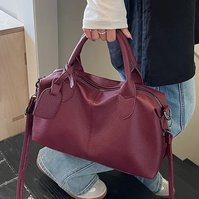 Sac fourre-tout vintage pour femmes, couleur unie simple, grande capacité, sac à main, sac bandoulière pour femmes, sac à main décontracté pour le quotidien et les voyages.