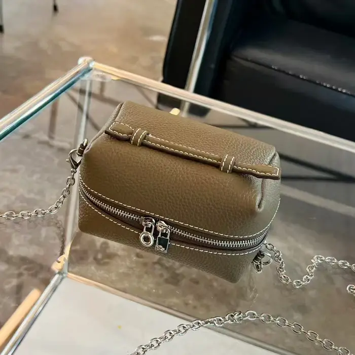 Mini sac à bandoulière en cuir véritable pour femmes