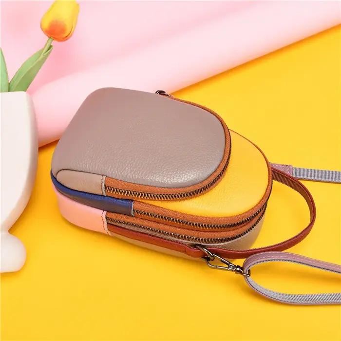 Rangement en cuir pour téléphone portable