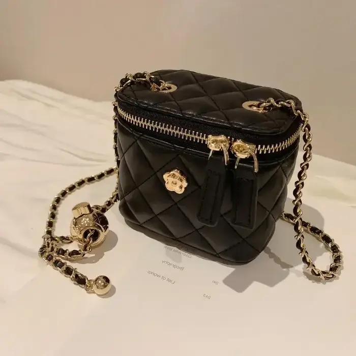2024 nouveau mini sac à bandoulière camélia lingeries chaîne boîte petit sac pour femmes sac à bando