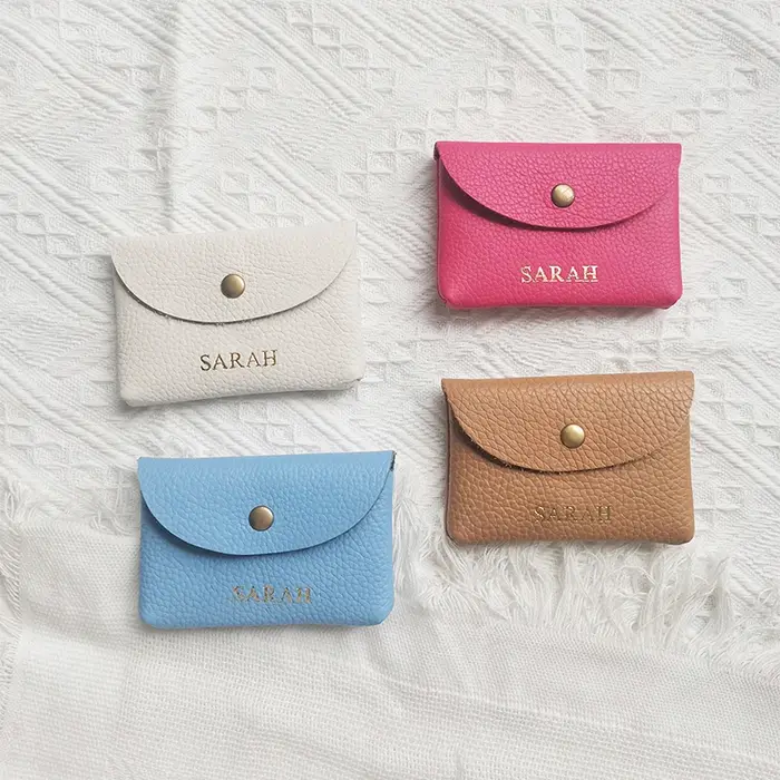 Mini porte-monnaie en cuir véritable avec nom personnalisé
