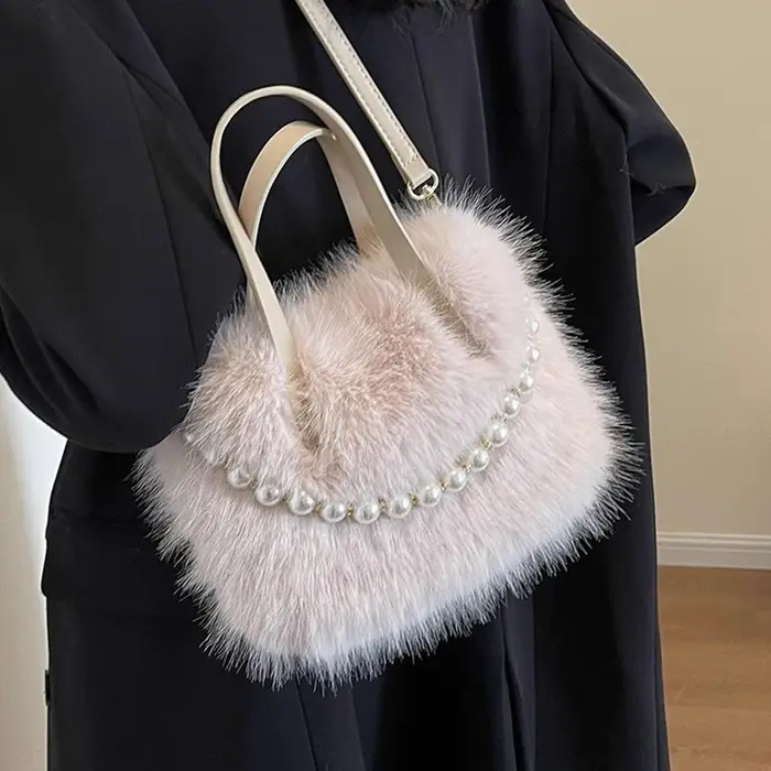 Sac fourre-tout en fausse fourrure pour femmes