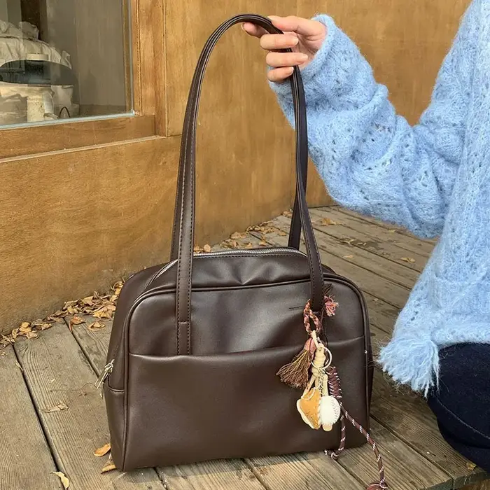 Sac fourre-tout de Style coréen pour femmes, grande capacité, sac à bandoulière simple, polyvalent, Vintage, sous les bras, nouvelle collection 2025