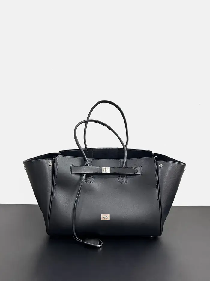 Sac à bandoulière de luxe grande capacité en cuir noir de haute qualité avec fermoir argenté/doré, s