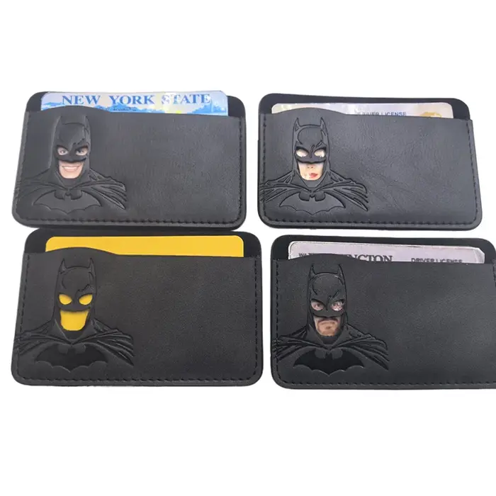 Porte-carte d'identité en cuir personnalisé avec motif de masque de super-héros