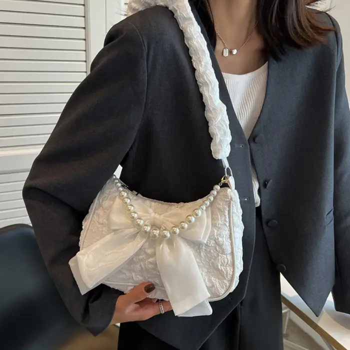 Sac à main plissé blanc en perles pour femmes