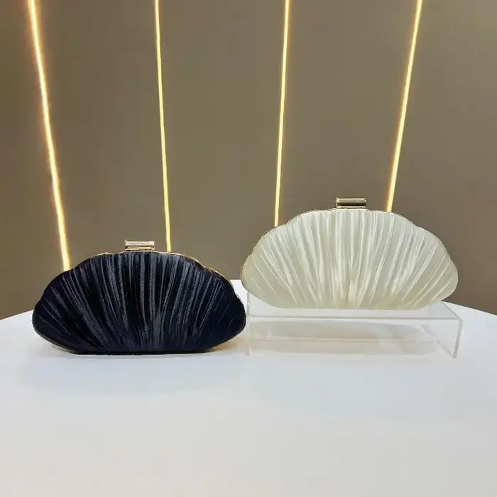 Pochette de luxe élégante pour femme