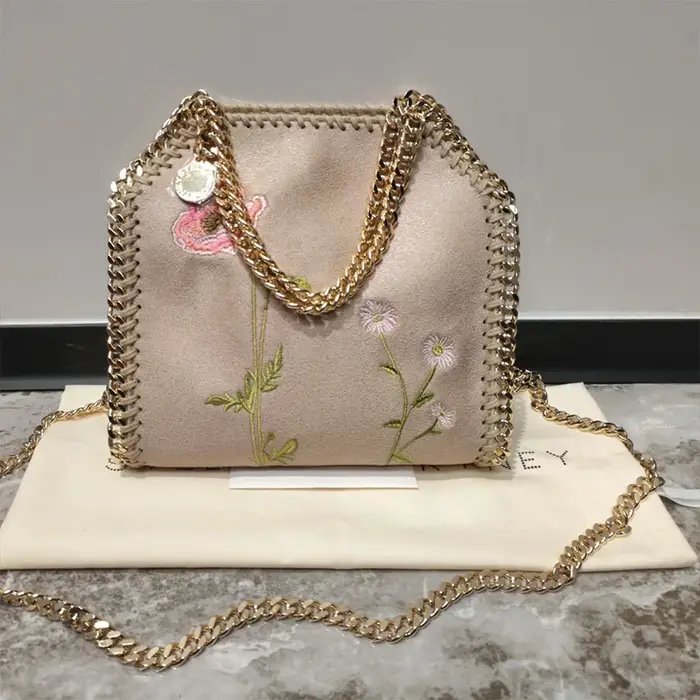 Sac à bandoulière carré moyen Stella 2026 pour femme, brodé, avec chaîne, polyvalent, ouverture zippée