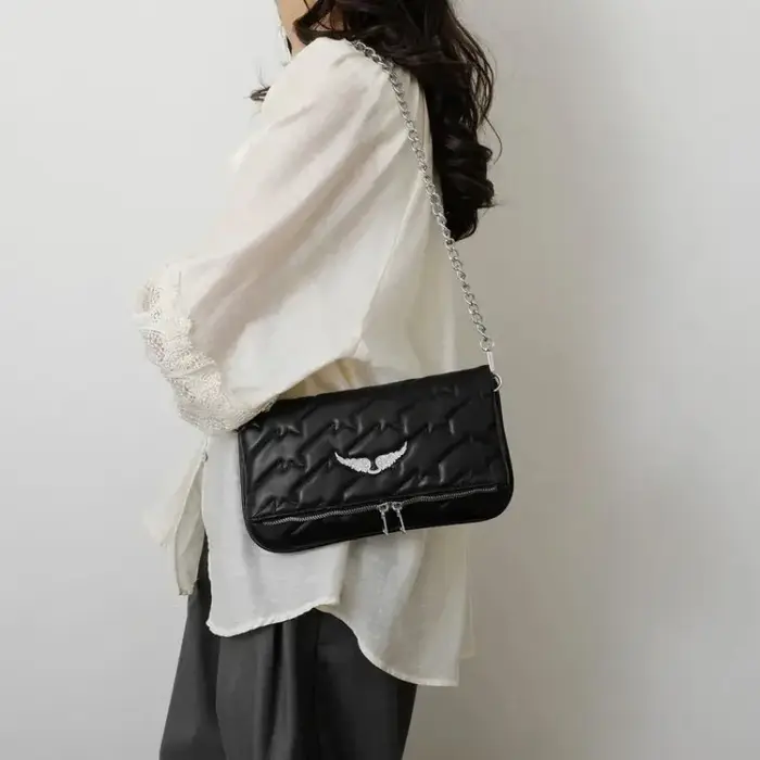 Sac à langer en cuir style vintage : élégant sac à main bandoulière pour femme avec détails de luxe et grand espace de rangement