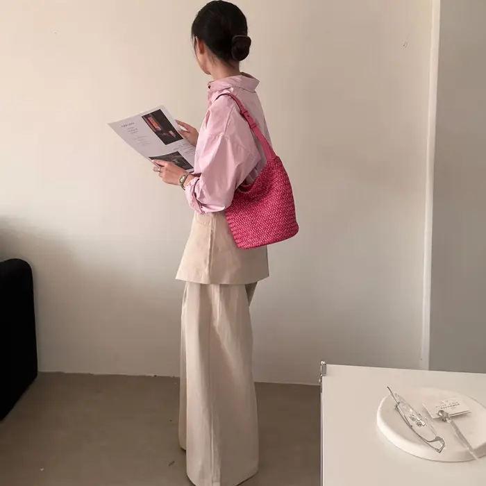 Sac Hobo Tressé en Cuir Véritable Mendy