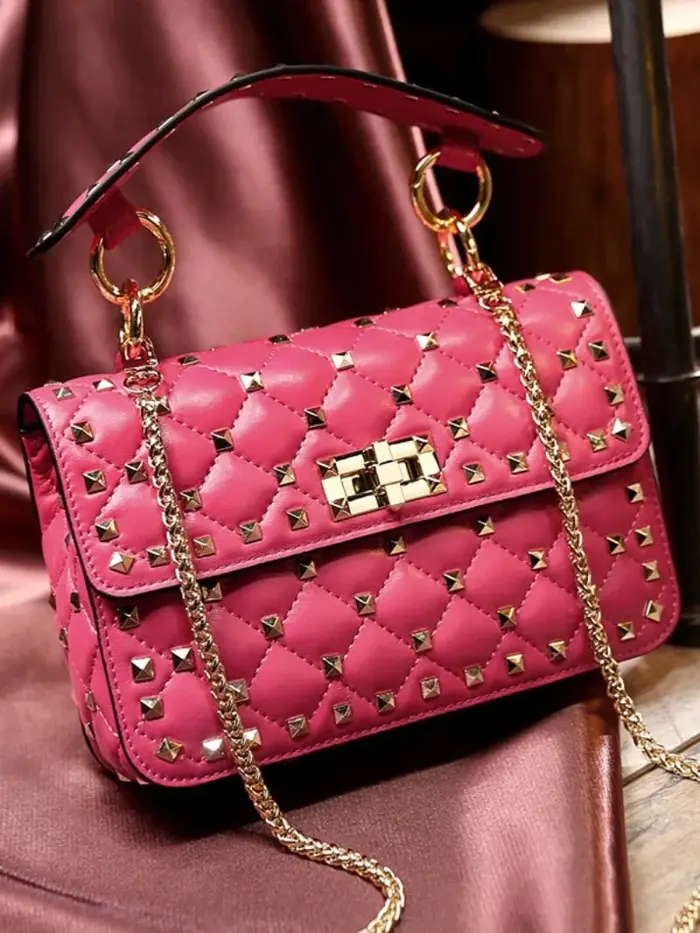 Sacs à main pour femmes en peau de mouton en cuir Rivet chaîne sac concepteur