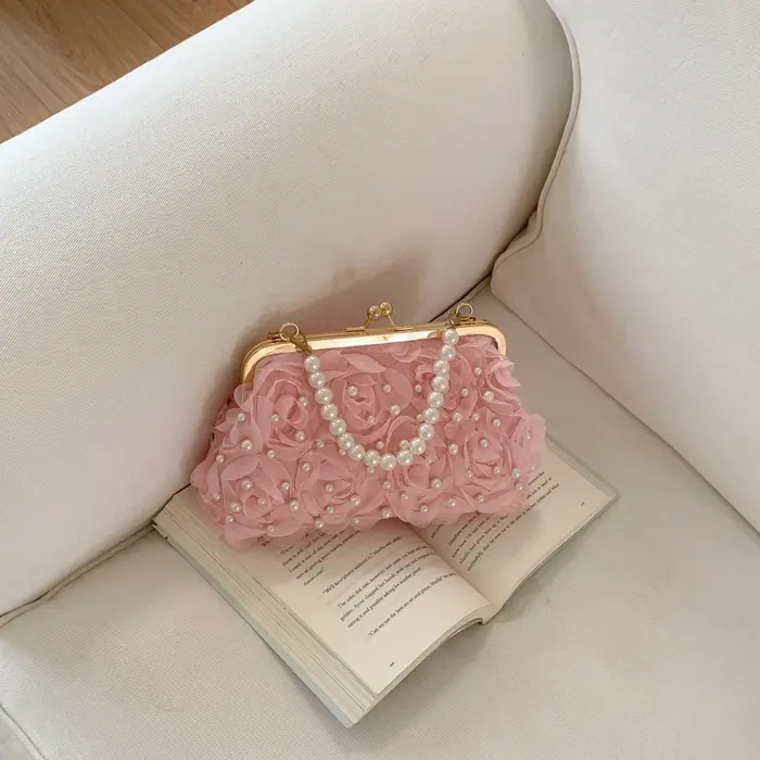Sac de soirée en dentelle pour femme, pochette florale à fermoir Kiss Lock avec chaîne, sac de demoiselle d'honneur pour mariage, bal de promo, fête du thé