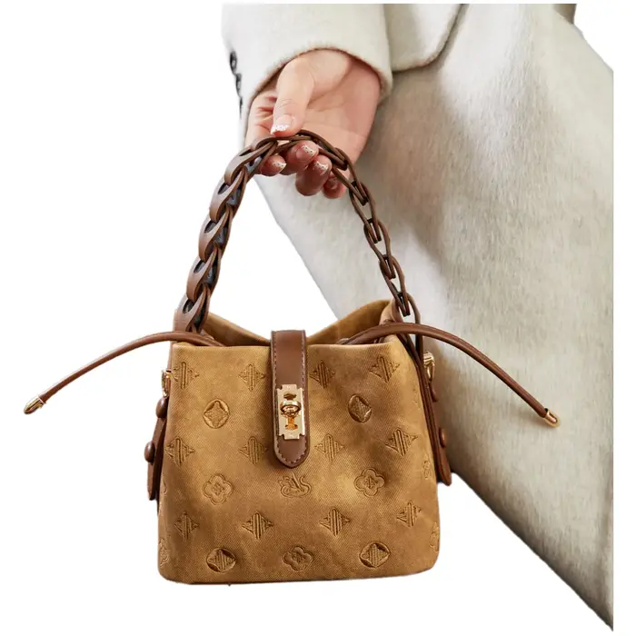 Sac Seau Brodé Élégant 2026 Nouveau Style Rétro en Cuir PU Sac à Bandoulière et Sac Croisé pour Commuter Sac à Main Tendance