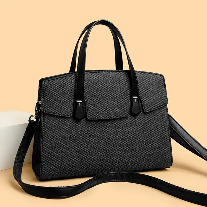Grand sac fourre-tout en cuir pour femmes
