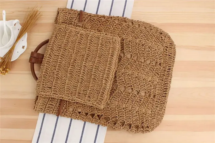 Sac à dos en paille pour femmes