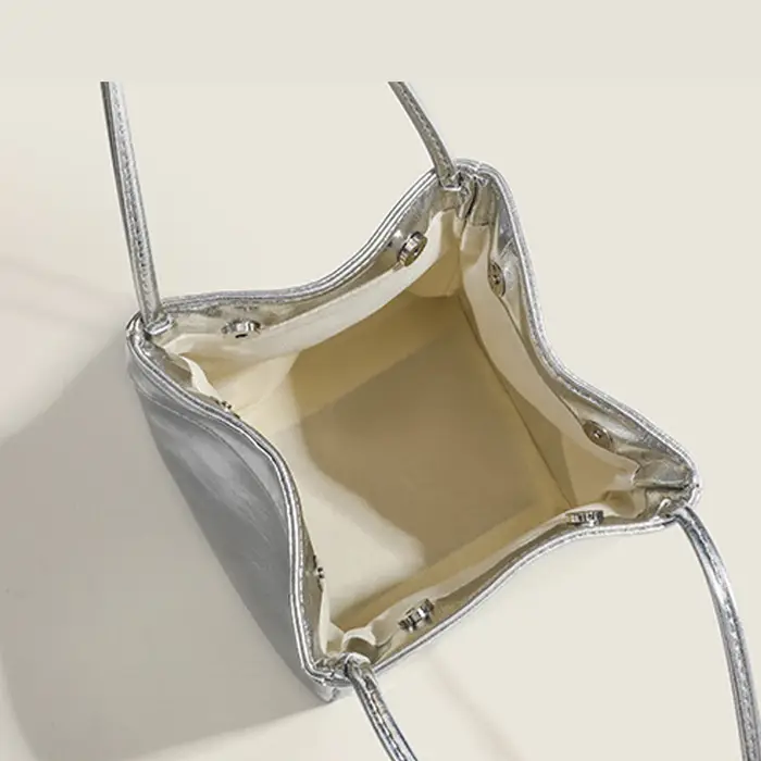 Sac seau argenté pour femmes
